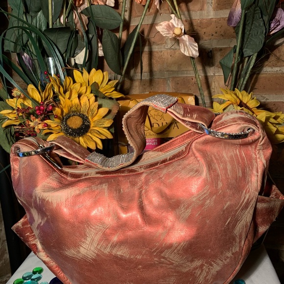 DX Touch Leather Bag - Picture 3 of 8